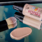 کرم پودر گلدن رز مدل Moisture Touch با SPF20