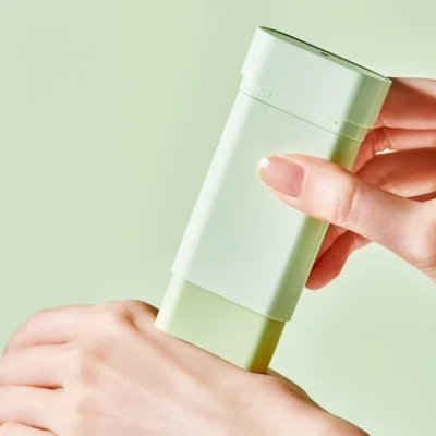 ضد آفتاب استیکی خنک کننده سیکا توکوبو اصل با SPF50